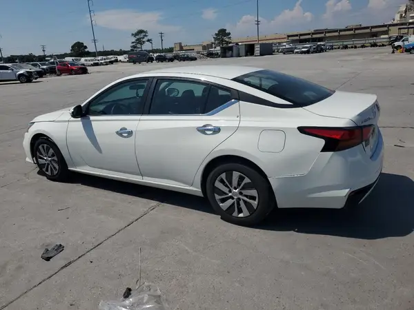 1N4BL4BV0MN358343 2021 NISSAN ALTIMA - Image 2