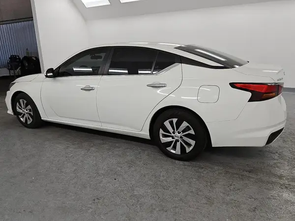 1N4BL4BV0MN362327 2021 NISSAN ALTIMA - Image 2