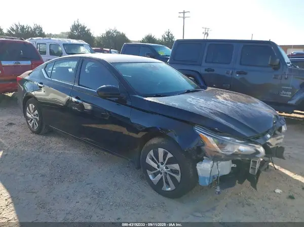 1N4BL4BV0MN369813 2021 NISSAN ALTIMA - Image 1