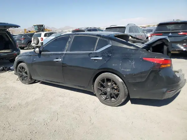 1N4BL4BV0MN371562 2021 NISSAN ALTIMA - Image 2