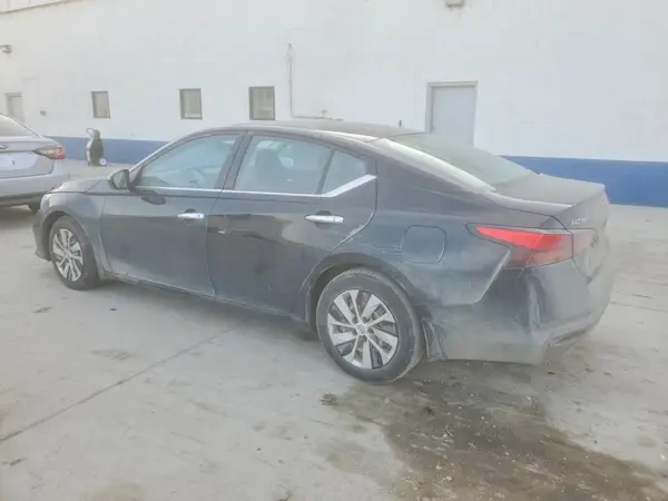 1N4BL4BV0MN382416 2021 NISSAN ALTIMA - Image 2