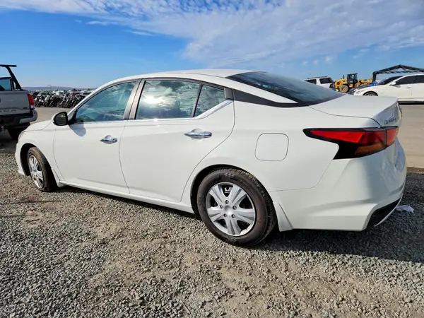 1N4BL4BV0MN382853 2021 NISSAN ALTIMA - Image 2