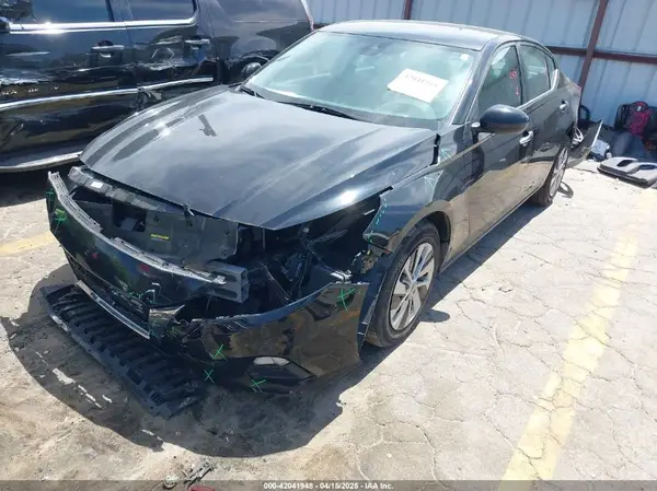 1N4BL4BV0MN398535 2021 NISSAN ALTIMA - Image 2