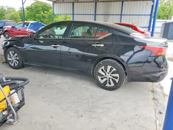 1N4BL4BV0MN416581 2021 NISSAN ALTIMA - Image 2