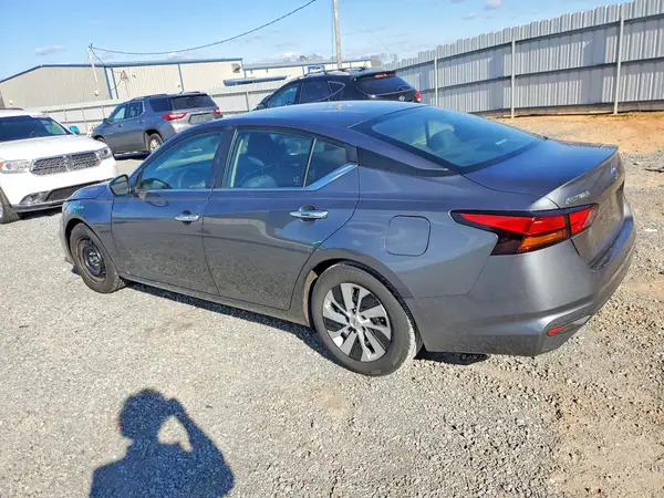 1N4BL4BV0NN325604 2022 NISSAN ALTIMA - Image 2
