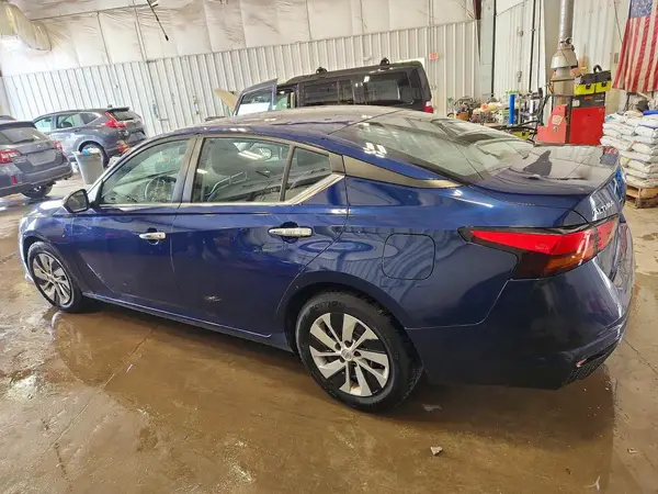 1N4BL4BV0NN333783 2022 NISSAN ALTIMA - Image 2