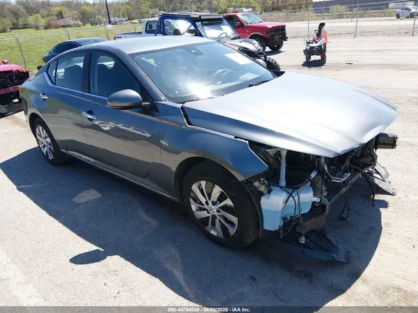 1N4BL4BV0NN350809 2022 NISSAN ALTIMA - Image 1