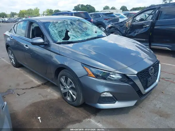 1N4BL4BV0NN368002 2022 NISSAN ALTIMA - Image 1
