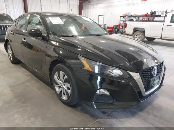 1N4BL4BV0NN418073 2022 NISSAN ALTIMA - Image 1