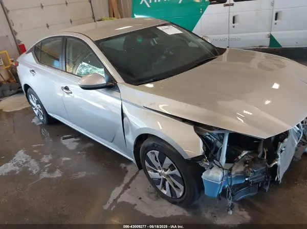 1N4BL4BV0NN420972 2022 NISSAN ALTIMA - Image 1