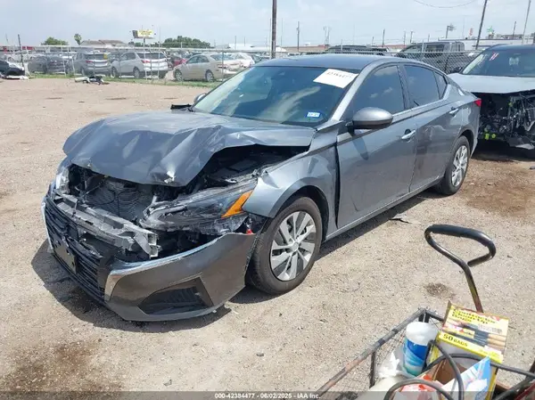 1N4BL4BV0PN329171 2023 NISSAN ALTIMA - Image 2