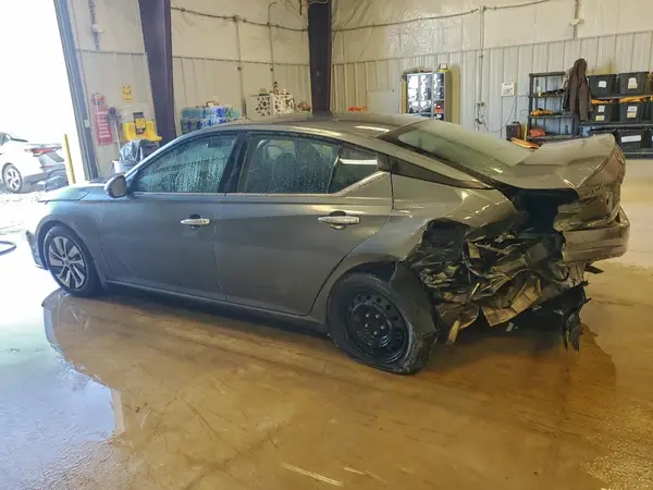 1N4BL4BV0PN361182 2023 NISSAN ALTIMA - Image 2