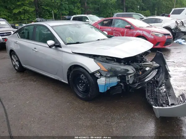 1N4BL4BV0PN370495 2023 NISSAN ALTIMA - Image 1