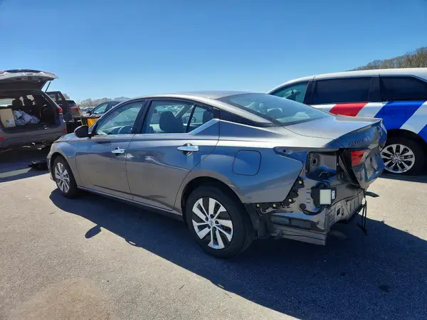 1N4BL4BV0PN377091 2023 NISSAN ALTIMA - Image 2