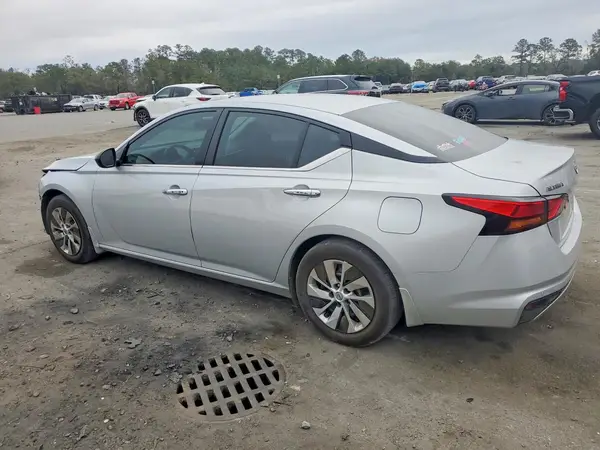 1N4BL4BV0RN338231 2024 NISSAN ALTIMA - Image 2