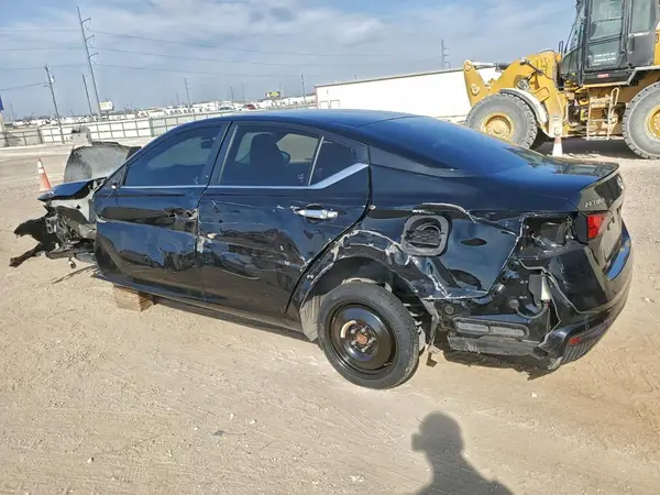 1N4BL4BV0RN346345 2024 NISSAN ALTIMA - Image 2