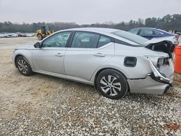 1N4BL4BV0RN360987 2024 NISSAN ALTIMA - Image 2