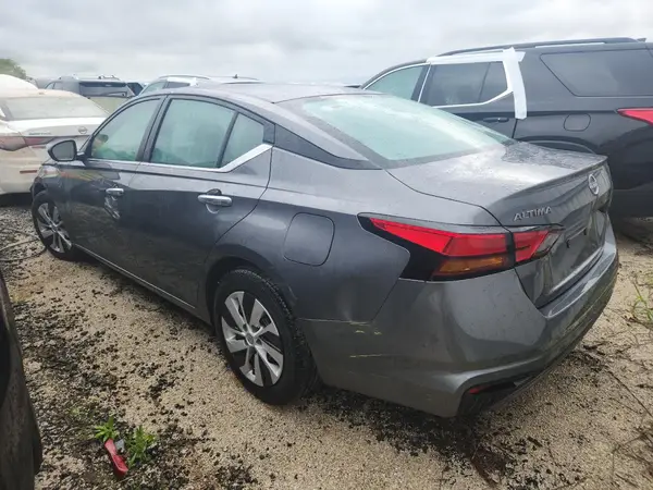 1N4BL4BV0RN372234 2024 NISSAN ALTIMA - Image 2