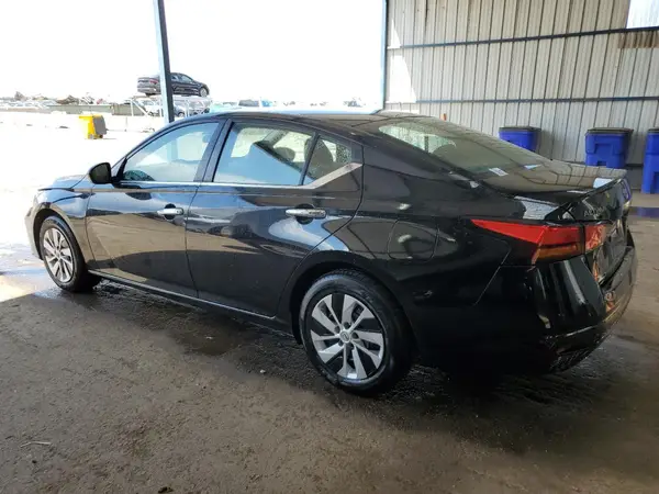 1N4BL4BV0RN383265 2024 NISSAN ALTIMA - Image 2