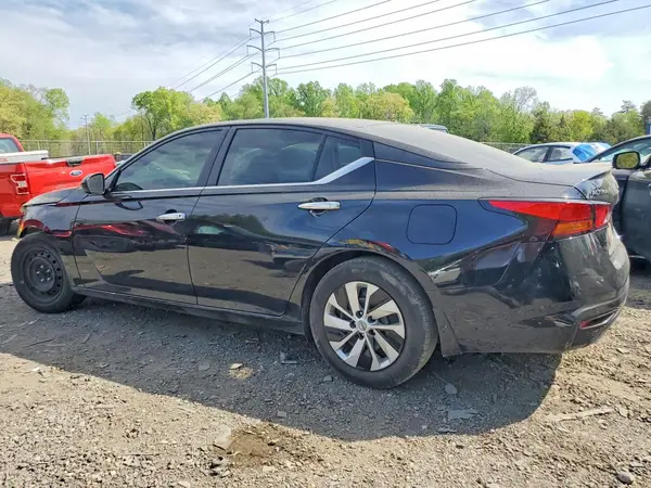1N4BL4BV0RN392693 2024 NISSAN ALTIMA - Image 2