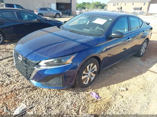 1N4BL4BV0RN394105 2024 NISSAN ALTIMA - Image 2