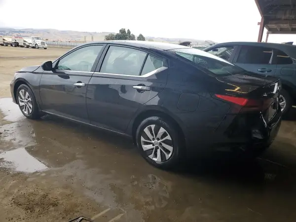 1N4BL4BV0RN418175 2024 NISSAN ALTIMA - Image 2