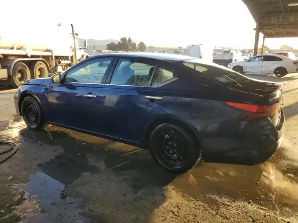 1N4BL4BV0RN421674 2024 NISSAN ALTIMA - Image 2