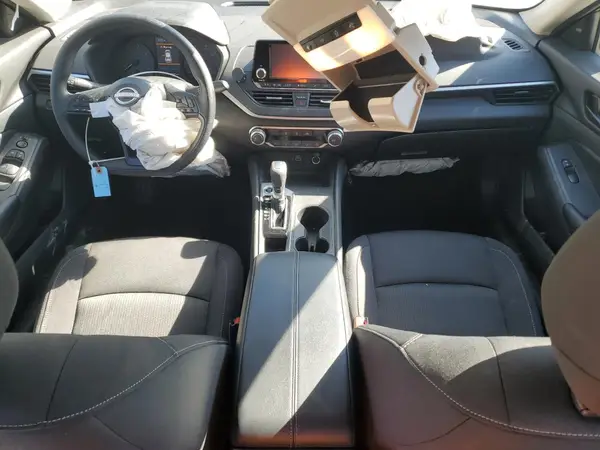 1N4BL4BV0RN424199 2024 NISSAN ALTIMA - Image 8