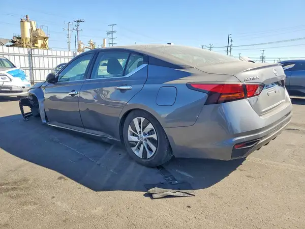 1N4BL4BV0SN413404 2025 NISSAN ALTIMA - Image 2