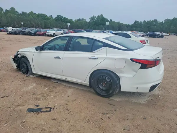 1N4BL4BV0SN413869 2025 NISSAN ALTIMA - Image 2