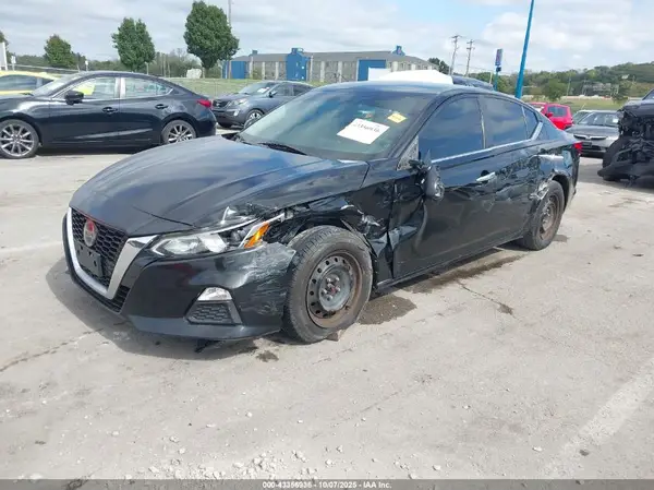 1N4BL4BV1KC125046 2019 NISSAN ALTIMA - Image 2