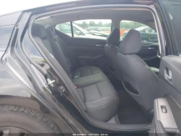1N4BL4BV1KC125046 2019 NISSAN ALTIMA - Image 8