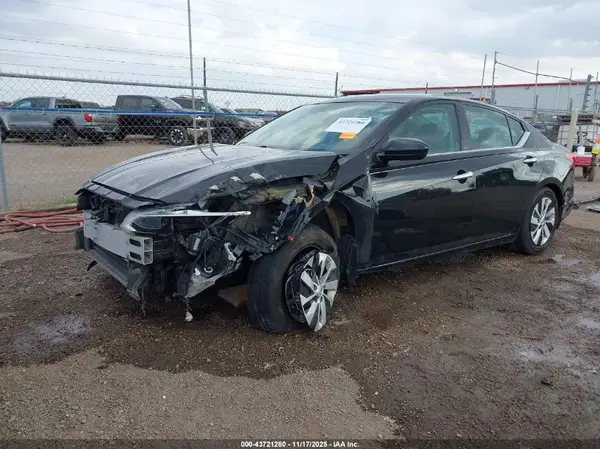 1N4BL4BV1KC134023 2019 NISSAN ALTIMA - Image 2