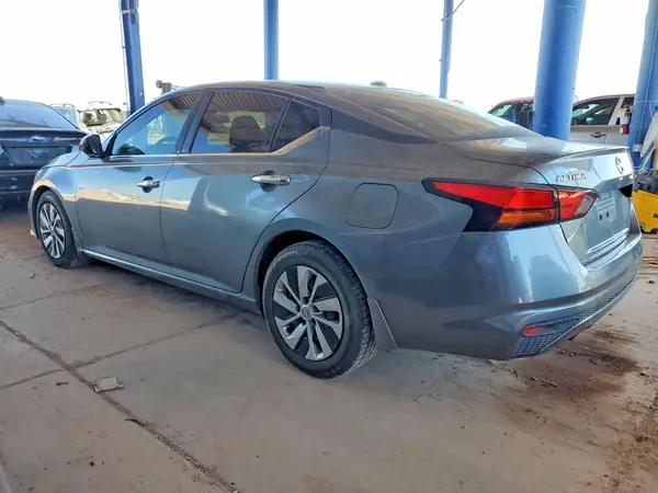 1N4BL4BV1KC136032 2019 NISSAN ALTIMA - Image 2
