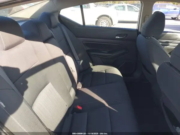 1N4BL4BV1KC161478 2019 NISSAN ALTIMA - Image 8