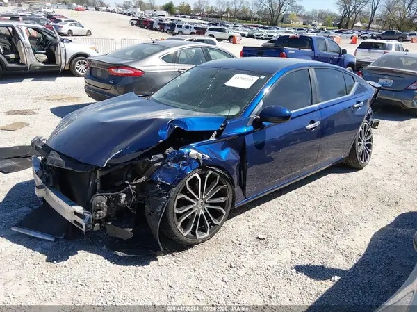 1N4BL4BV1KC167040 2019 NISSAN ALTIMA - Image 2