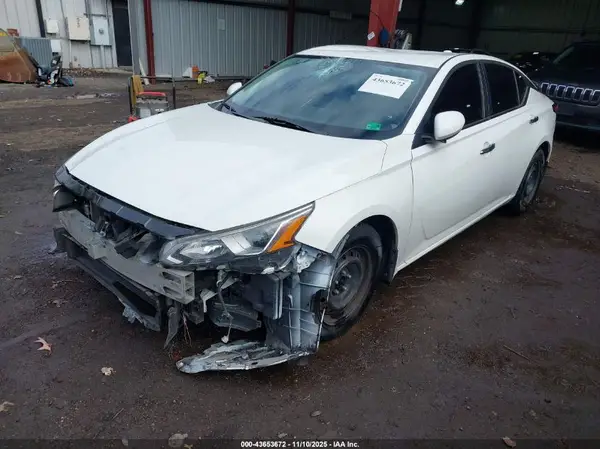1N4BL4BV1KC205270 2019 NISSAN ALTIMA - Image 2