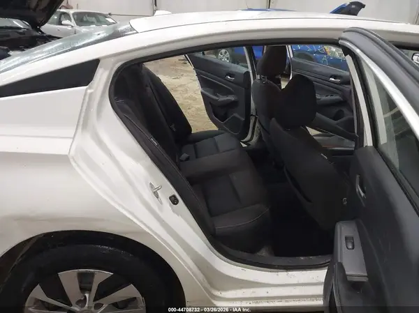 1N4BL4BV1KC226703 2019 NISSAN ALTIMA - Image 8
