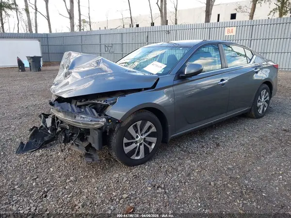 1N4BL4BV1KC236180 2019 NISSAN ALTIMA - Image 2