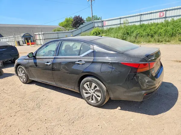 1N4BL4BV1KC245560 2019 NISSAN ALTIMA - Image 2