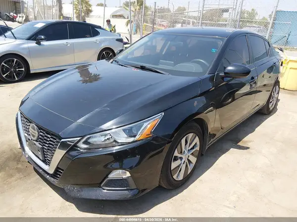 1N4BL4BV1KC257773 2019 NISSAN ALTIMA - Image 2
