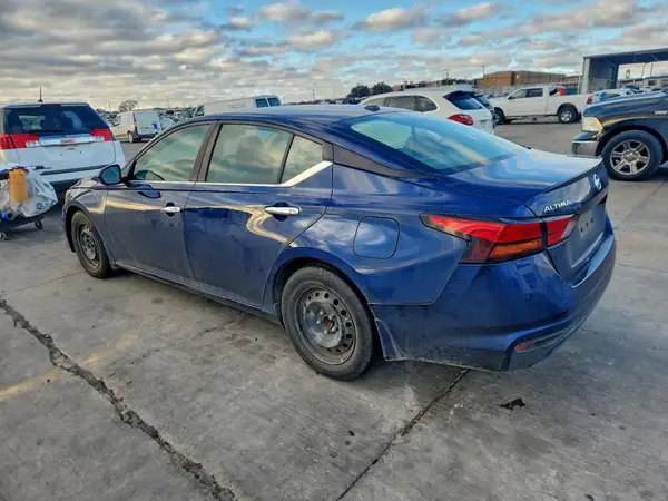 1N4BL4BV1KN303171 2019 NISSAN ALTIMA - Image 2