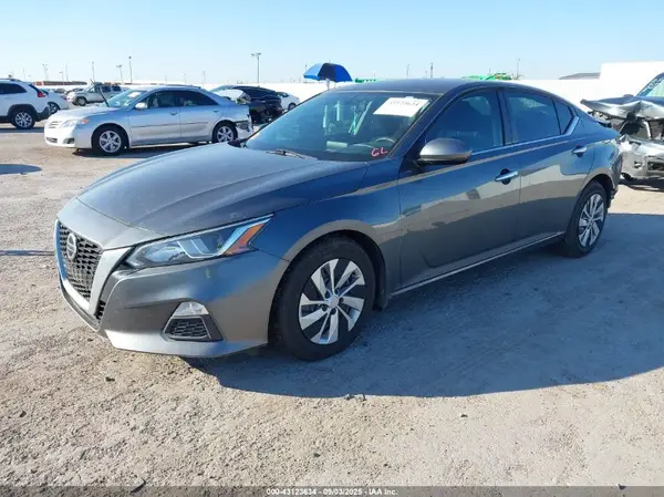 1N4BL4BV1KN313831 2019 NISSAN ALTIMA - Image 2