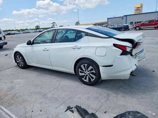 1N4BL4BV1KN324666 2019 NISSAN ALTIMA - Image 2