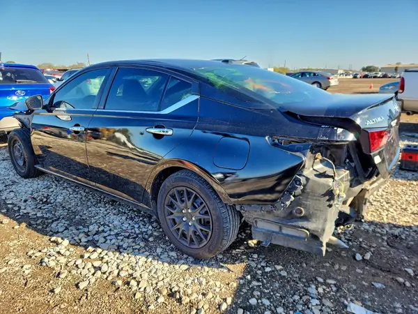 1N4BL4BV1LC113562 2020 NISSAN ALTIMA - Image 2