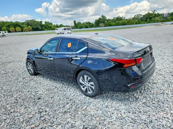 1N4BL4BV1LC125811 2020 NISSAN ALTIMA - Image 2