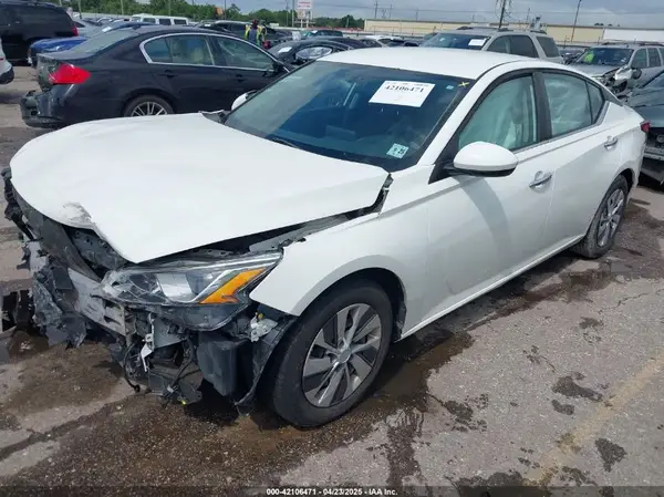 1N4BL4BV1LC130586 2020 NISSAN ALTIMA - Image 2