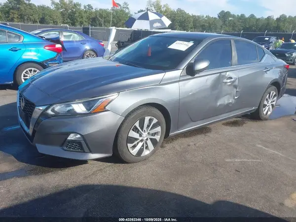 1N4BL4BV1LC150384 2020 NISSAN ALTIMA - Image 2
