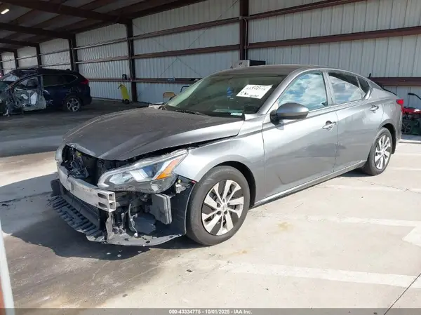 1N4BL4BV1LC160168 2020 NISSAN ALTIMA - Image 2