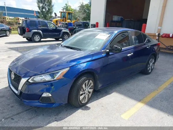 1N4BL4BV1LC188651 2020 NISSAN ALTIMA - Image 2